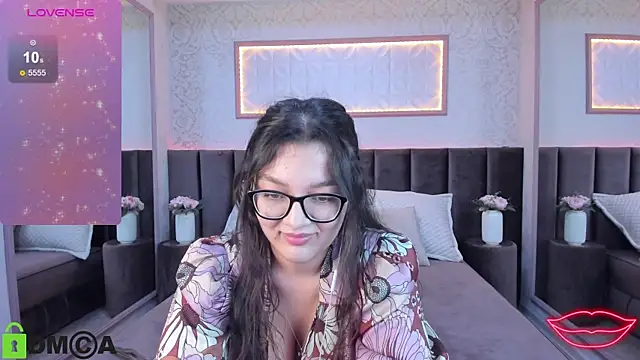 Snapshot of ZarifaBev chatting on February 4, 3:36 pm ZarifaBev online show from February 4, 3:36 pm