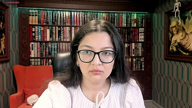 Snapshot of ZarifaBev chatting on September 11, 10:10 pm ZarifaBev online show from September 11, 10:10 pm