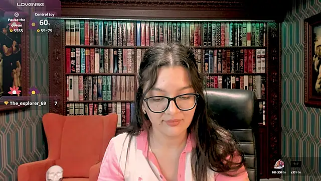 Snapshot of ZarifaBev chatting on October 10, 2:54 am ZarifaBev online show from October 10, 2:54 am