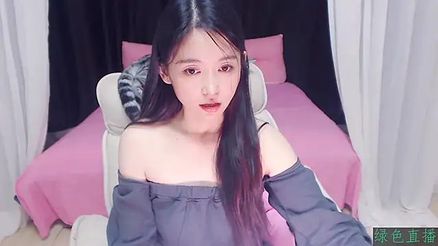 Snapshot of CN-Babycat chatting on November 14, 3:55 pm CN-Babycat online show from November 14, 3:55 pm