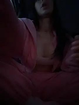 Snapshot of JulliaVegas chatting on February 1, 1:59 am JulliaVegas online show from February 1, 1:59 am