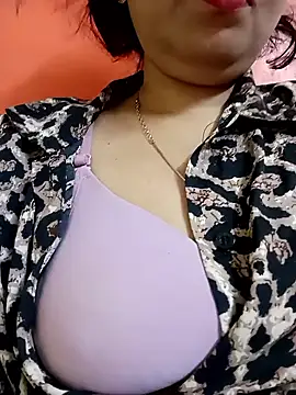 sunita-doll online show from September 26, 1:42 am