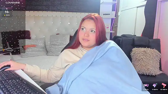 melanie hh online show from March 21, 7:11 am