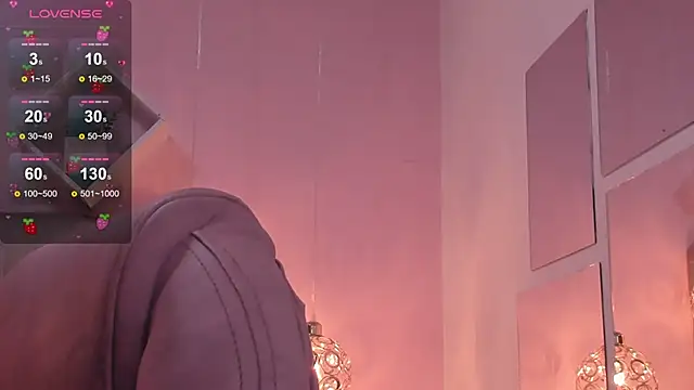 melanie hh online show from September 30, 4:06 am