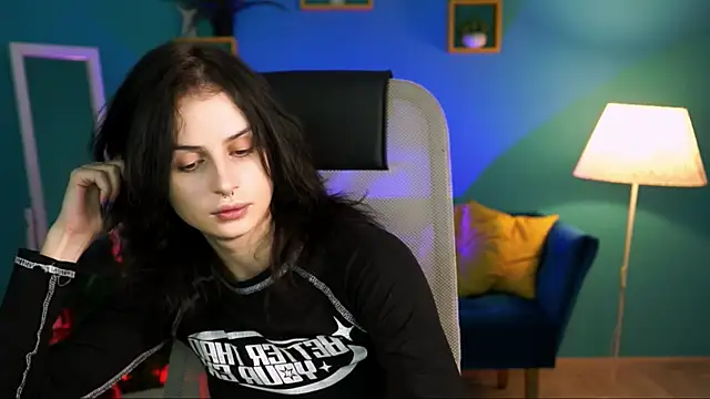 Snapshot of JadeCastle_ chatting on November 25, 4:56 am JadeCastle online show from November 25, 4:56 am