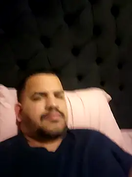 Snapshot of Latino2909 chatting on January 4, 2:56 am Latino2909 online show from January 4, 2:56 am