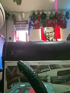 kinkycdslutsv online show from January 13, 2:50 am