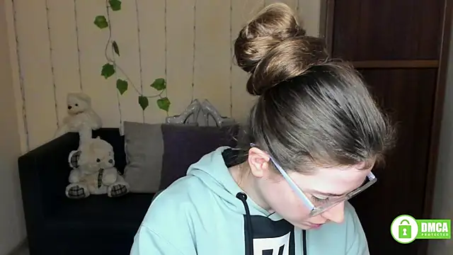 Alicia redfollow online show from February 1, 12:26 pm