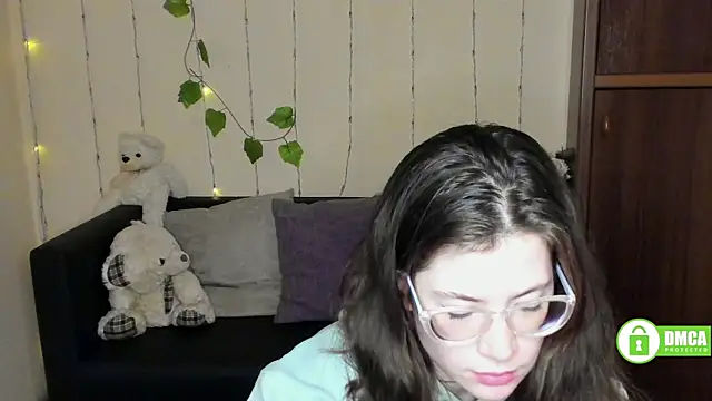 Alicia redfollow online show from February 16, 3:37 am