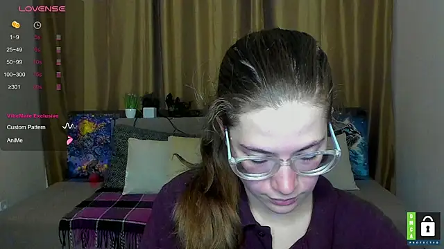 Alicia redfollow online show from October 14, 5:25 pm