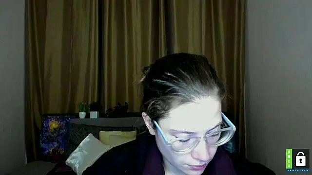 Alicia redfollow online show from October 19, 11:11 am