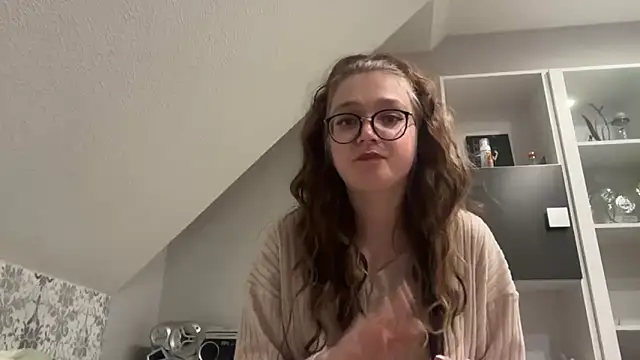 Snapshot of NikaCyberslut chatting on December 29, 8:26 pm NikaCyberslut online show from December 29, 8:26 pm