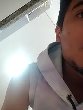 GamerQuinn online show from February 27, 3:05 pm