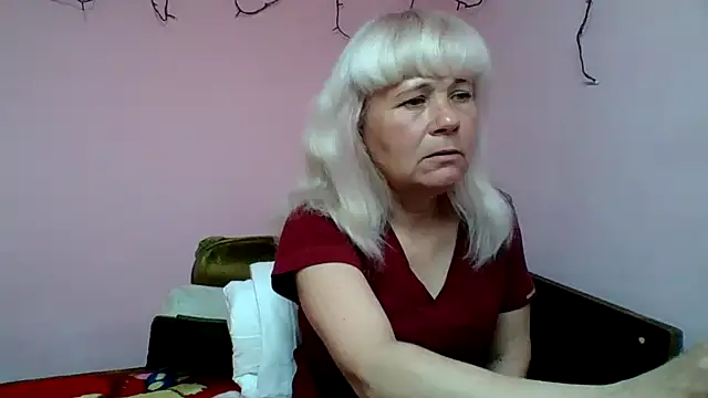 sakura blonde online show from April 10, 4:50 am