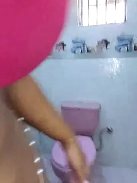 Snapshot of blackrose02 chatting on February 16, 4:31 am blackrose02 online show from February 16, 4:31 am