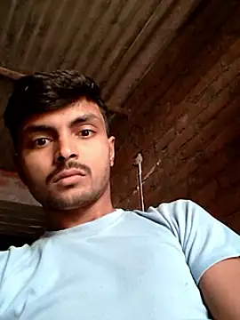 Snapshot of Suraj223kumar chatting on October 12, 1:04 am Suraj223kumar online show from October 12, 1:04 am