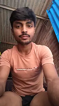 Snapshot of Suraj223kumar chatting on November 19, 4:23 am Suraj223kumar online show from November 19, 4:23 am