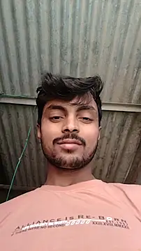 Snapshot of Suraj223kumar chatting on November 29, 3:09 am Suraj223kumar online show from November 29, 3:09 am