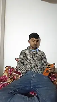 Snapshot of Suraj223kumar chatting on December 4, 3:27 am Suraj223kumar online show from December 4, 3:27 am