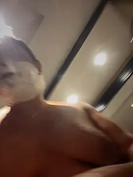 SecretlyDD online show from February 25, 9:31 am