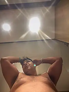 SecretlyDD online show from February 28, 5:59 pm