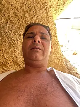 SecretlyDD online show from March 3, 11:22 am