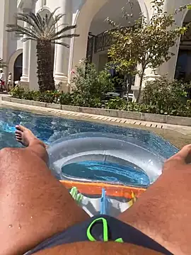 SecretlyDD online show from March 10, 9:21 am