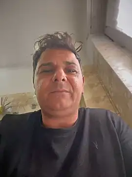 SecretlyDD online show from March 15, 2:55 pm