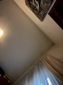 SecretlyDD online show from October 31, 8:48 am