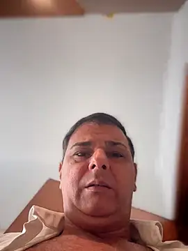 SecretlyDD online show from November 6, 8:48 am