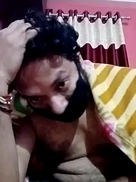 Snapshot of sanju-9973 chatting on December 18, 7:52 pm sanju-9973 online show from December 18, 7:52 pm