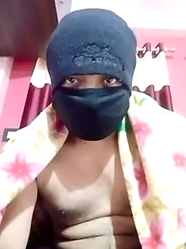 Snapshot of sanju-9973 chatting on December 19, 8:23 pm sanju-9973 online show from December 19, 8:23 pm