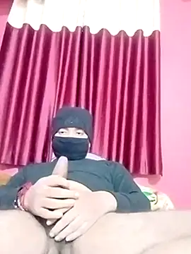 Snapshot of sanju-9973 chatting on December 19, 11:25 pm sanju-9973 online show from December 19, 11:25 pm