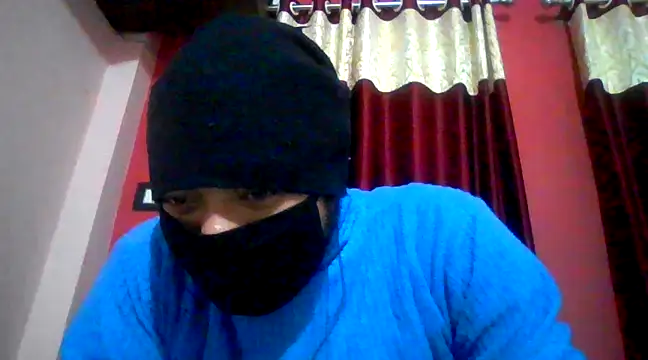 Snapshot of sanju-9973 chatting on December 23, 3:01 pm sanju-9973 online show from December 23, 3:01 pm