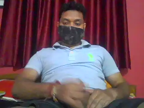 Snapshot of sanju-9973 chatting on January 15, 3:29 pm sanju-9973 online show from January 15, 3:29 pm