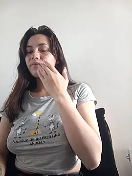 Snapshot of eriika_deep_ chatting on March 16, 7:49 pm eriika deep online show from March 16, 7:49 pm