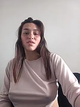 Snapshot of eriika_deep_ chatting on March 17, 6:32 pm eriika deep online show from March 17, 6:32 pm