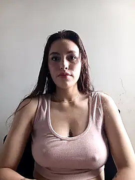 Snapshot of eriika_deep_ chatting on November 25, 7:14 pm eriika deep online show from November 25, 7:14 pm