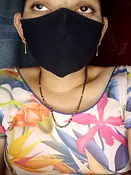 Snapshot of Telugu_Cute_Angel chatting on March 13, 5:39 pm Telugu Cute Angel online show from March 13, 5:39 pm