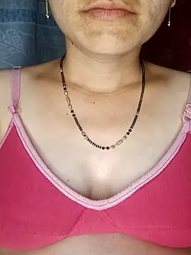 Snapshot of Telugu_Cute_Angel chatting on March 13, 10:43 pm Telugu Cute Angel online show from March 13, 10:43 pm