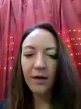 Snapshot of KattyLuuu chatting on December 23, 10:10 am KattyLuuu online show from December 23, 10:10 am
