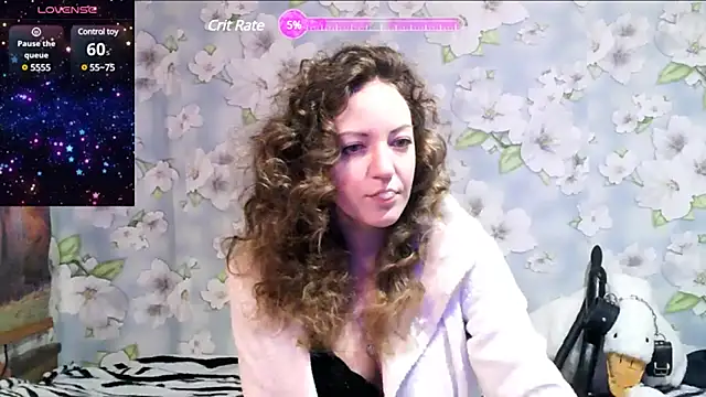 Snapshot of KattyLuuu chatting on February 7, 9:26 pm KattyLuuu online show from February 7, 9:26 pm