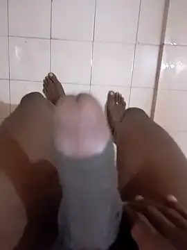 tharu111111 online show from January 19, 12:17 pm