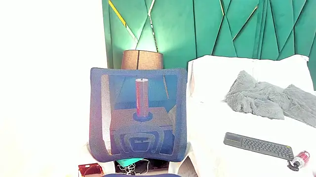 Tamara Myller online show from February 1, 3:28 pm