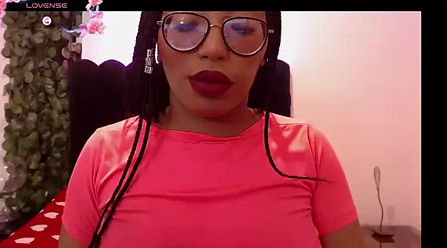 AmyBriiggs online show from February 7, 8:33 am