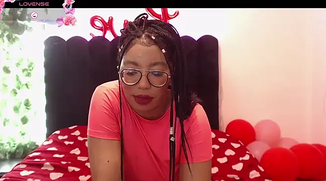 AmyBriiggs online show from February 16, 2:54 pm