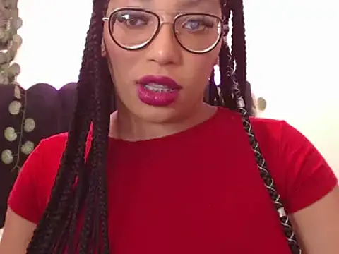 AmyBriiggs online show from October 13, 3:39 am