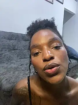 Zizi-campbel online show from February 20, 11:21 pm