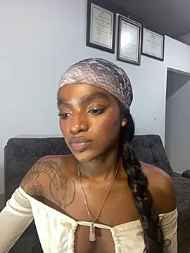 Zizi-campbel online show from March 7, 12:34 pm