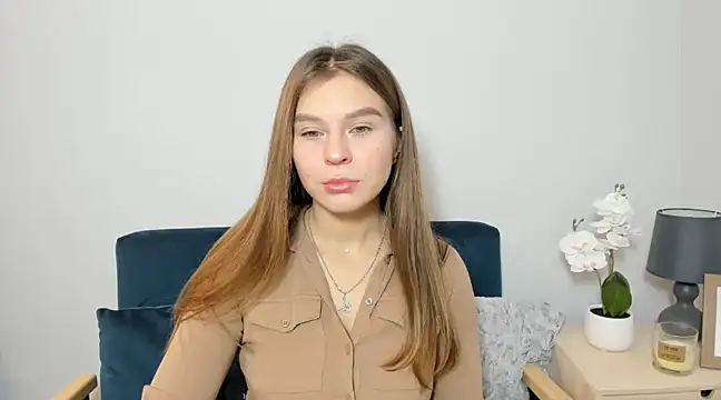 Snapshot of CamilaAmazing chatting on December 23, 7:06 am CamilaAmazing online show from December 23, 7:06 am